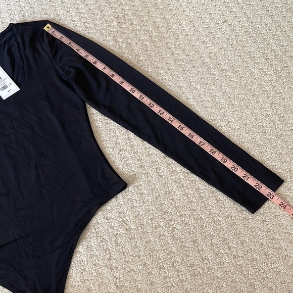 DYNAMITE NWT Maren Sculpt Long Sleeve Square Neck Bodysuit Size SMALL NEW - Picture 14 of 15